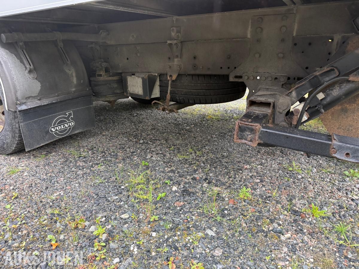 2016 Iveco Daily skapbil automat 7,2T Zepro lift Webasto